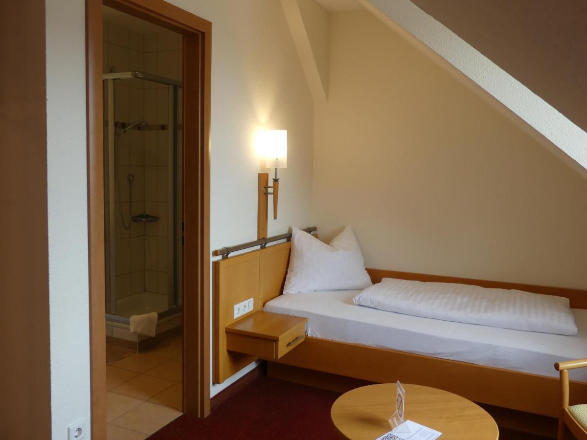 Landgasthaus Hotel Eggert ライネ エクステリア 写真